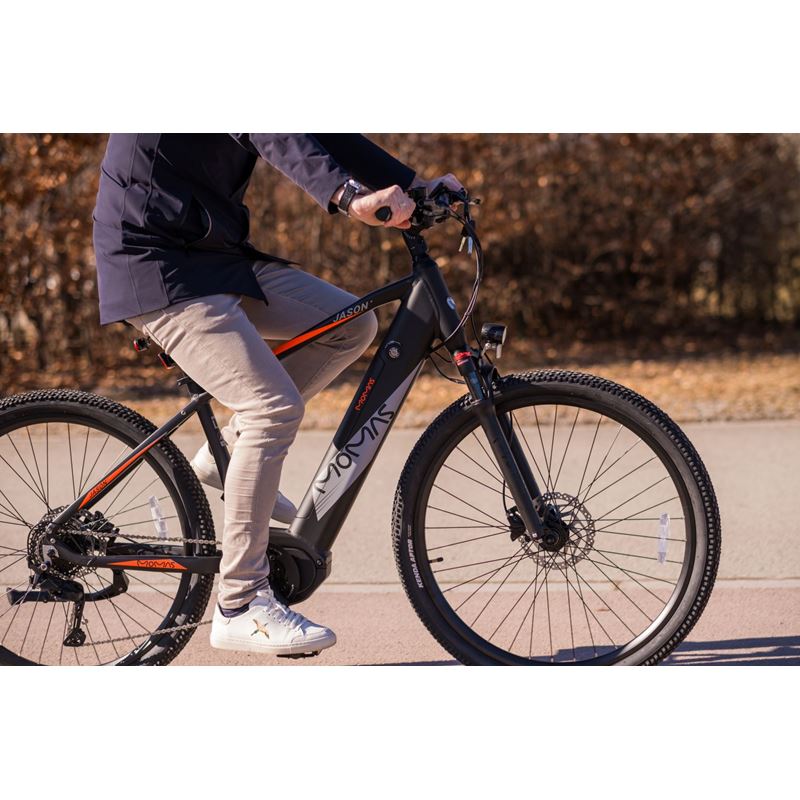 Momas Jason+ 2025 - M - Noir